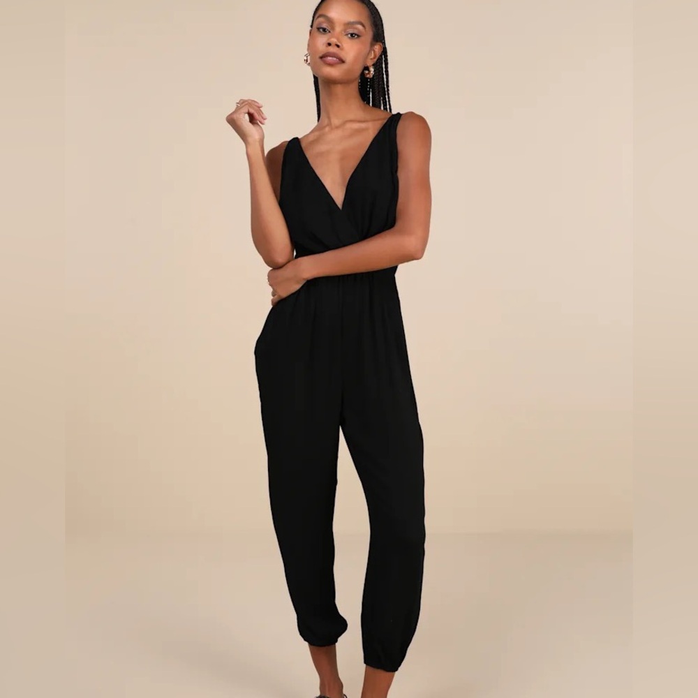 Lulus effortless tie back jumpsuit size small